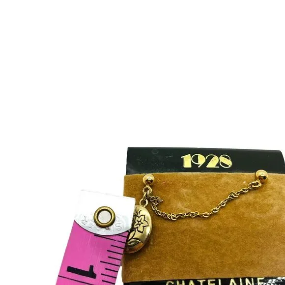 Chatelaine Locket Brooch Pin Vintage 1928 Womens Gold Tone Round Link Chain Mini - Picture 7 of 13